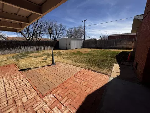 Exterior - 1304 Floydada, Plainview, TX 79072 photo 8 of 12