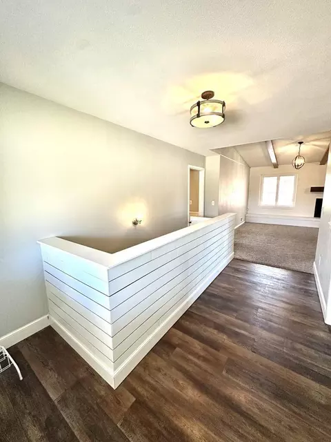 Entry Way - 819 Holliday Dr, Plainview, TX 79072 photo 1 of 2