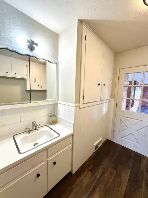 Other - 819 Holliday Dr, Plainview, TX 79072 photo 8 of 9