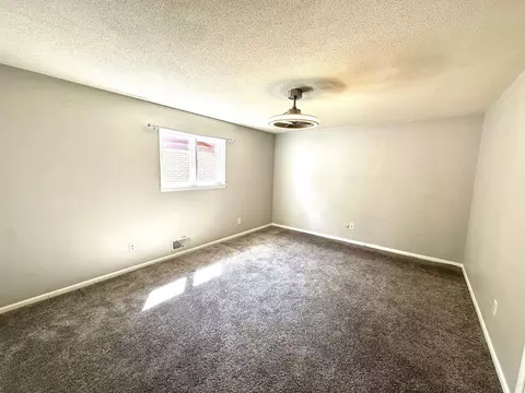 Bedroom - 819 Holliday Dr, Plainview, TX 79072 photo 2 of 2