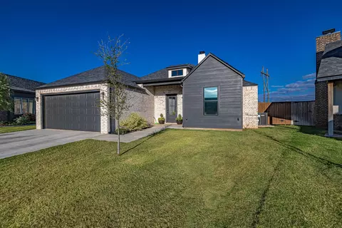 819 N 6th Cir, Wolfforth, TX 79382