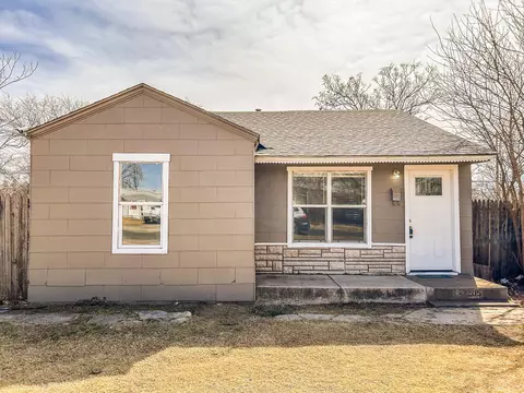 2205 39th St, Lubbock, TX 79412
