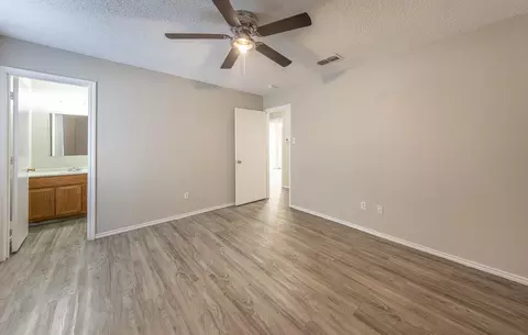 804 E 77th St, Lubbock, TX 79404 photo 10