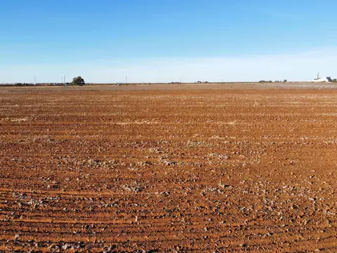 6621 Tiger Rd, Ropesville, TX 79358