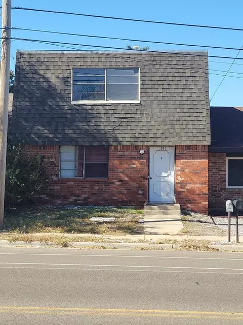 1934 Port Ln, Amarillo, TX 79106