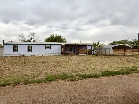 501 E Story St, Brownfield, TX 79316