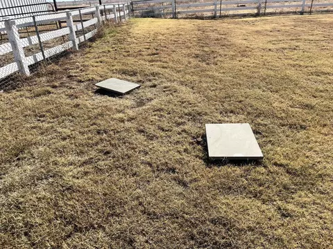 Exterior - 1942 Co Rd 135, Plainview, TX 79072 photo 5 of 24