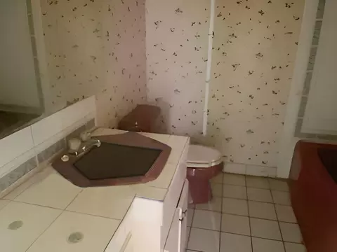 1006 Borger St, Plainview, TX 79072 photo 8