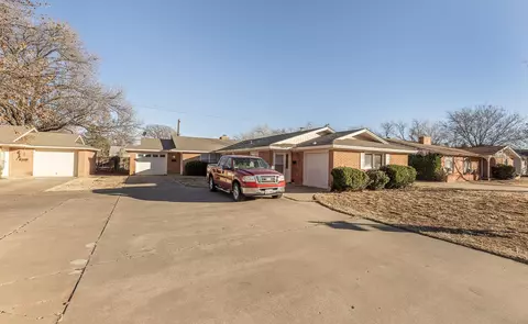 2408 33rd St, Lubbock, TX 79411