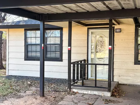 2101 48th St, Lubbock, TX 79412