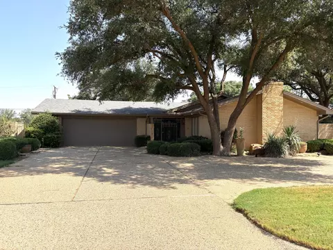 1701 E Carter Dr, Brownfield, TX 79316