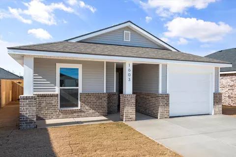 1603 N Clinton Ave, Lubbock, TX 79416