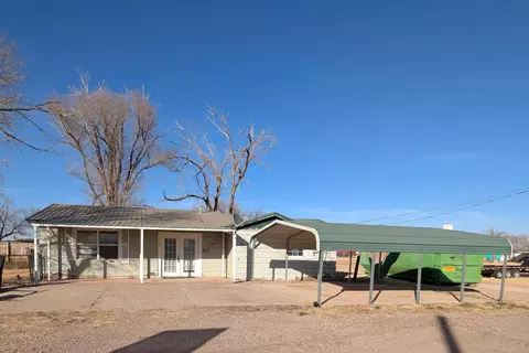 305 Oak St, Idalou, TX 79329