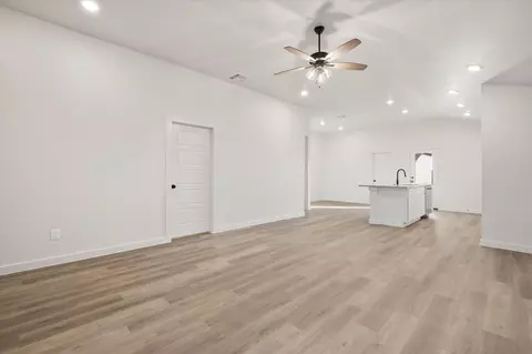 7023 14th St, Lubbock, TX 79416 photo 4