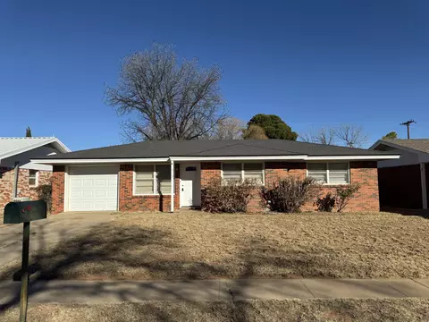 413 Elm St, Denver City, TX 79323