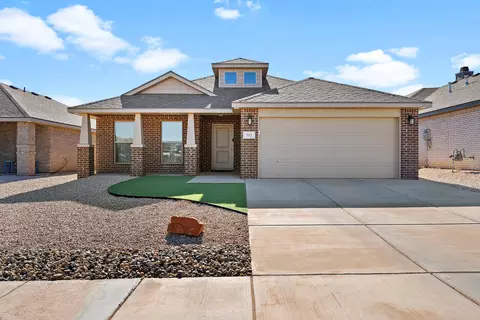 315 E 34th St, Wolfforth, TX 79382