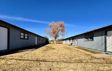 531 42nd St, Lubbock, TX 79404