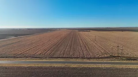 C R 3300, Slaton, TX 79364