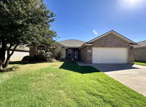 5513 104th St, Lubbock, TX 79424