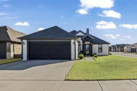 5919 Itasca St, Lubbock, TX 79416
