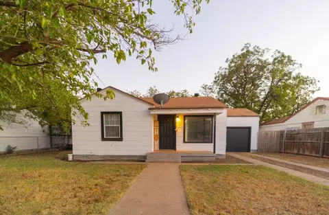 1517 41st St, Lubbock, TX 79412