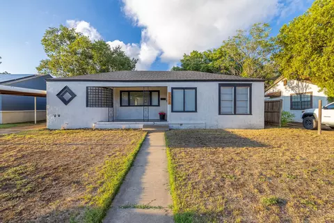 3012 29th St, Lubbock, TX 79410