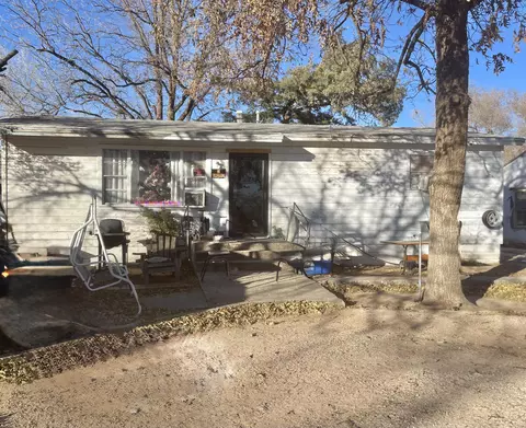 721 W 3rd St, Littlefield, TX 79339
