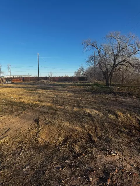 121 E Kemper St, Lubbock, TX 79403