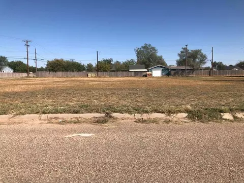503 S Emerald St, Crosbyton, TX 79322