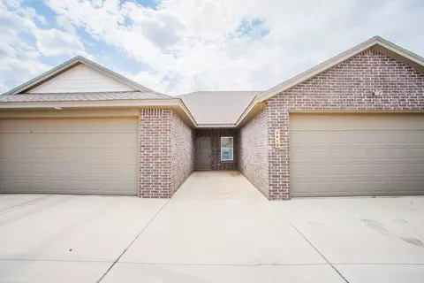 5613 Kemper St, Lubbock, TX 79416