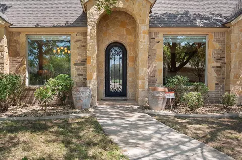 10301 Norfolk Ave, Lubbock, TX 79423