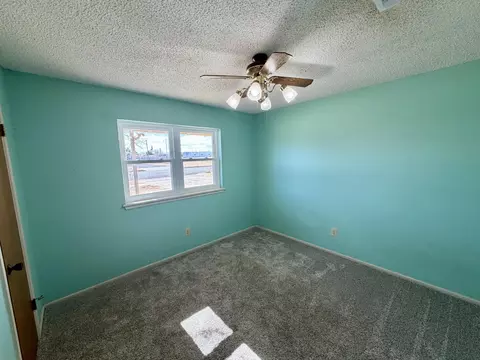 Bedroom - 1420 W 26th St, Plainview, TX 79072 photo 3 of 6