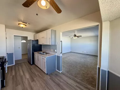 Kitchen - 1420 W 26th St, Plainview, TX 79072 photo 1 of 3