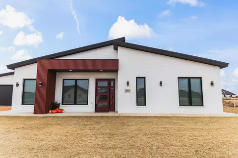 273 County Rd 304 E, Seminole, TX 79360