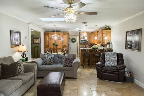 1406 Amarillo St, Plainview, TX 79072 photo 19