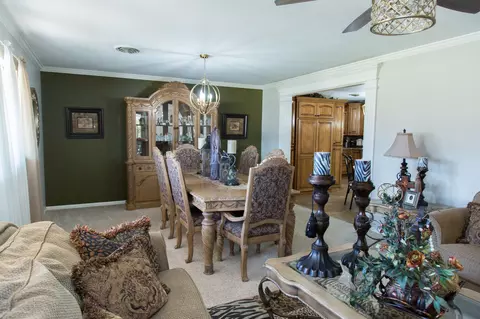 1406 Amarillo St, Plainview, TX 79072 photo 10