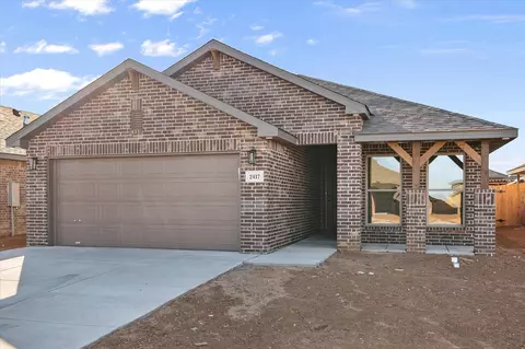 2417 Aberdeen Ave, Wolfforth, TX 79382
