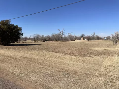 2803 E 19th St, Lubbock, TX 79403