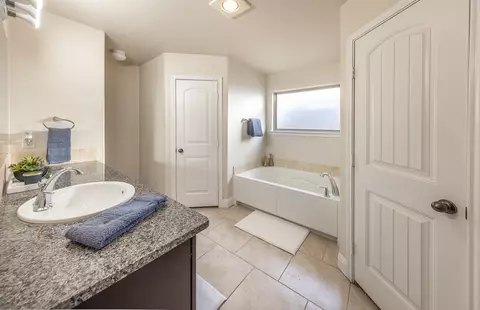 7028 97th St, Lubbock, TX 79424 photo 12