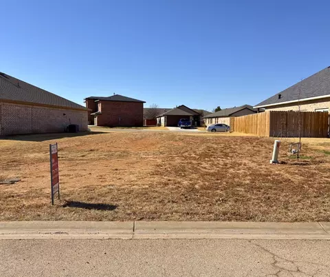 46 Wilshire Blvd, Lubbock, TX 79416