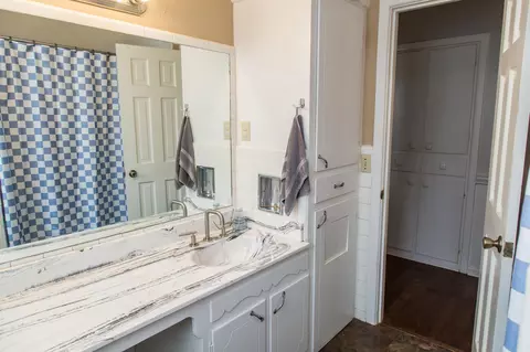 1106 Amarillo St, Plainview, TX 79072 photo 44