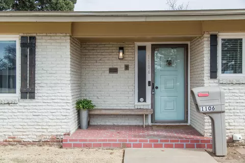 1106 Amarillo St, Plainview, TX 79072 photo 4