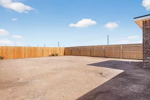 Exterior - 5510 Smith St, Lubbock, TX 79416 photo 2 of 2