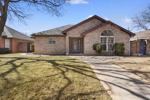 2404 Aberdeen Ave, Lubbock, TX 79407