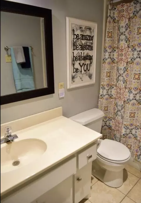 Bath - 5310 88th St, Lubbock, TX 79424 photo 2 of 4