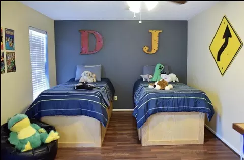Bedroom - 5310 88th St, Lubbock, TX 79424 photo 3 of 5