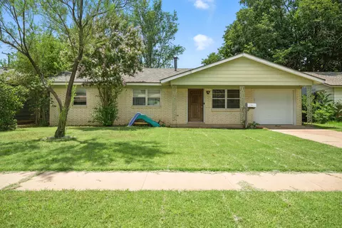 4615 46th St, Lubbock, TX 79414