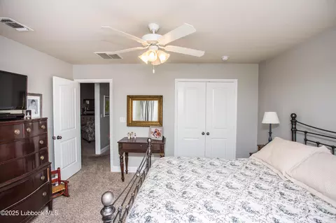 6942 37th St, Lubbock, TX 79407 photo 5