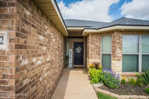 6942 37th St, Lubbock, TX 79407 photo 3