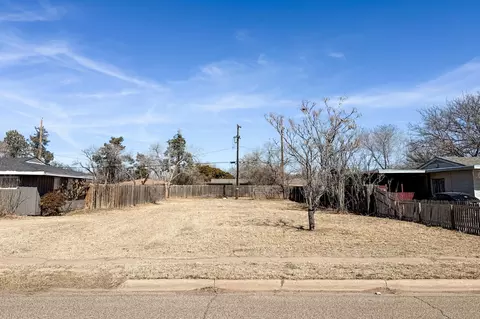 3610 32nd St, Lubbock, TX 79410